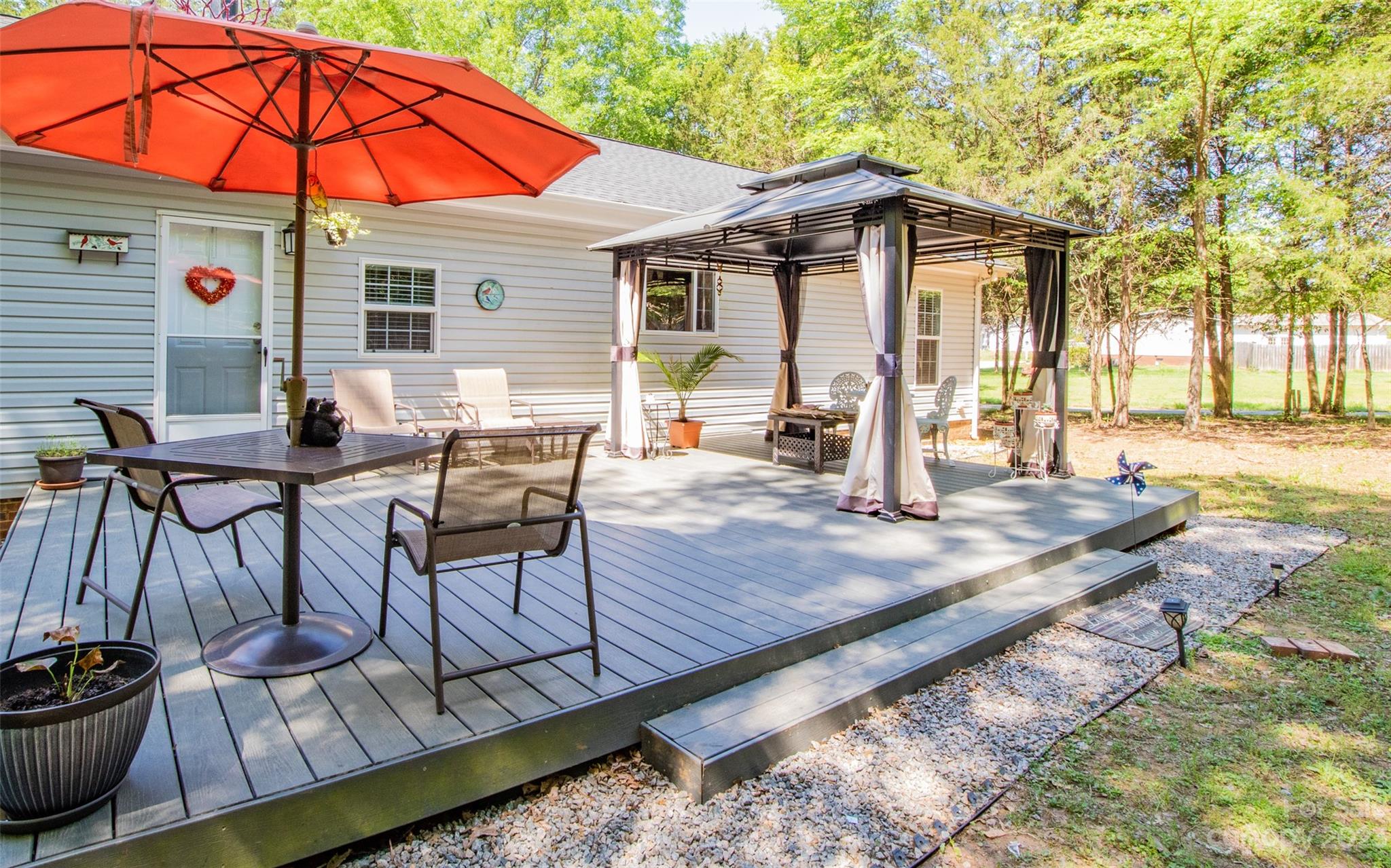 Wolf Meadow Acres - Residential