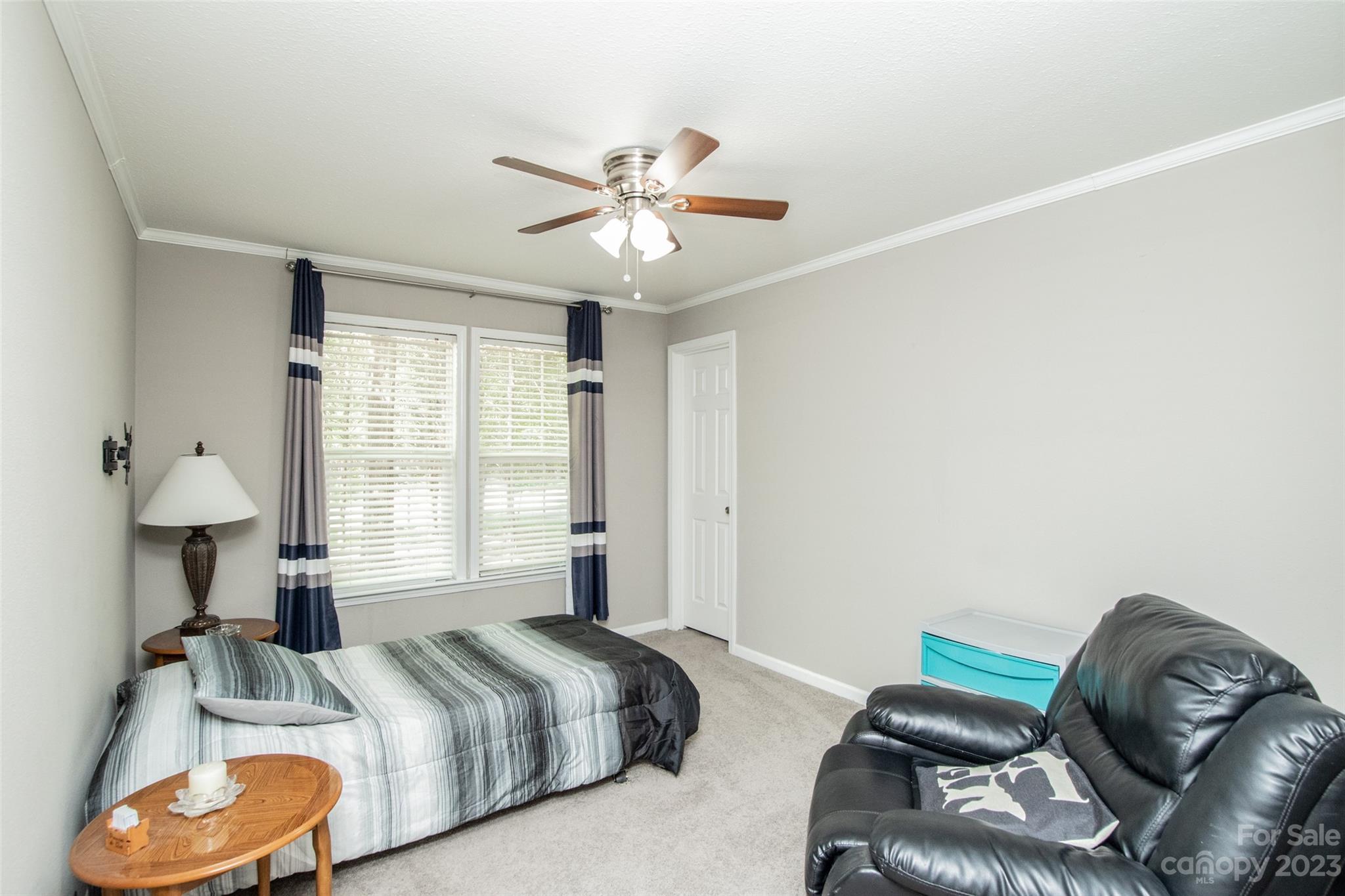 Wolf Meadow Acres - Residential