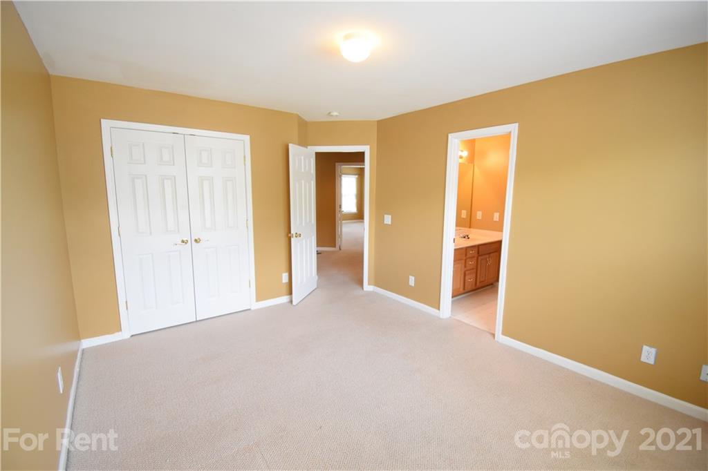 Hunter Oaks - Residential Lease