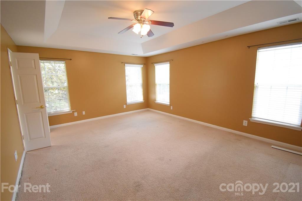 Hunter Oaks - Residential Lease