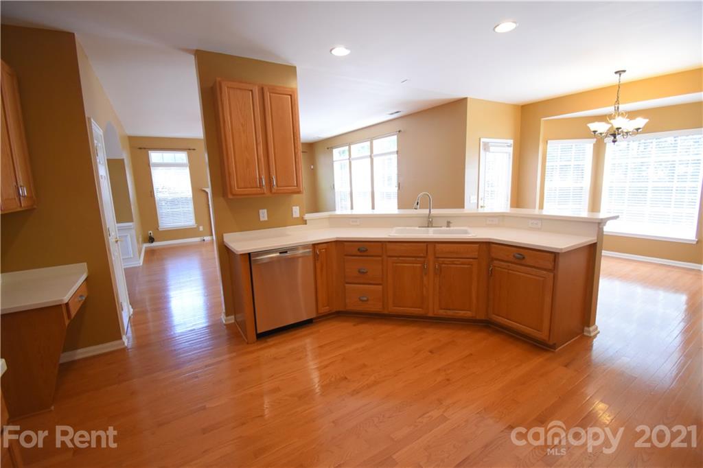 Hunter Oaks - Residential Lease