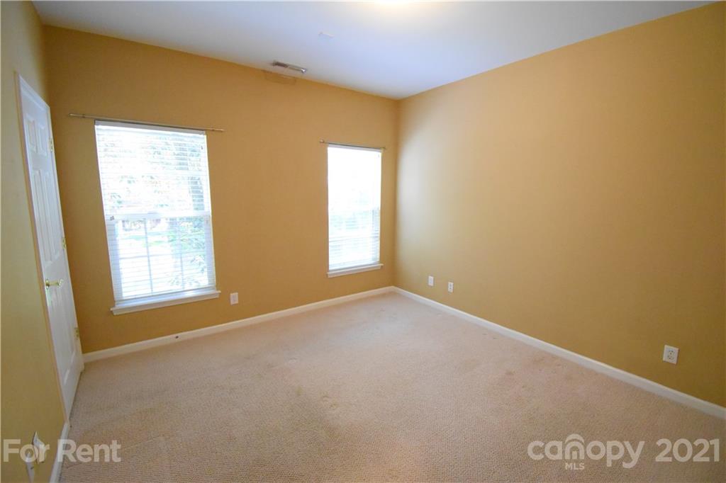 Hunter Oaks - Residential Lease