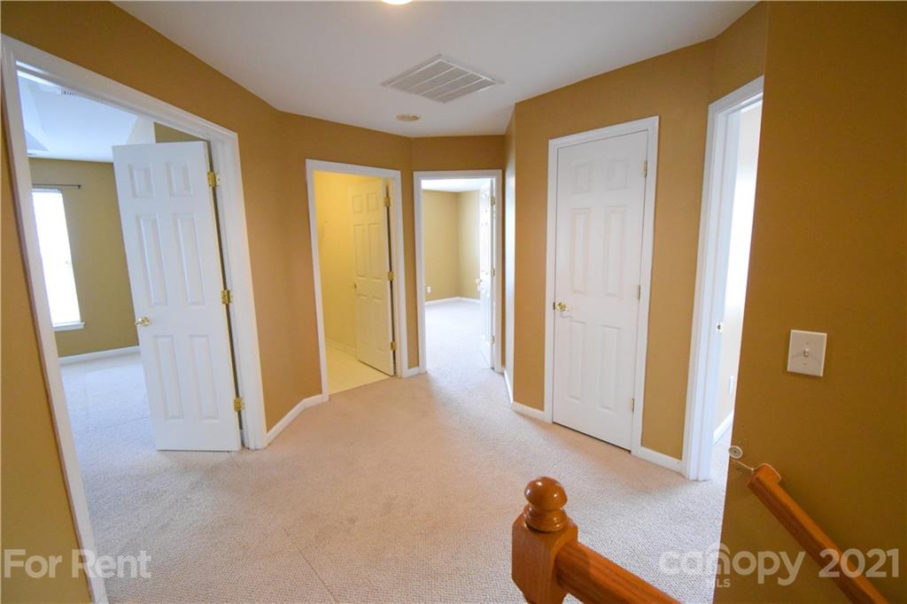 Hunter Oaks - Residential Lease