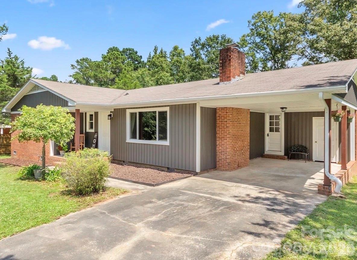 2179 Green Peach Road