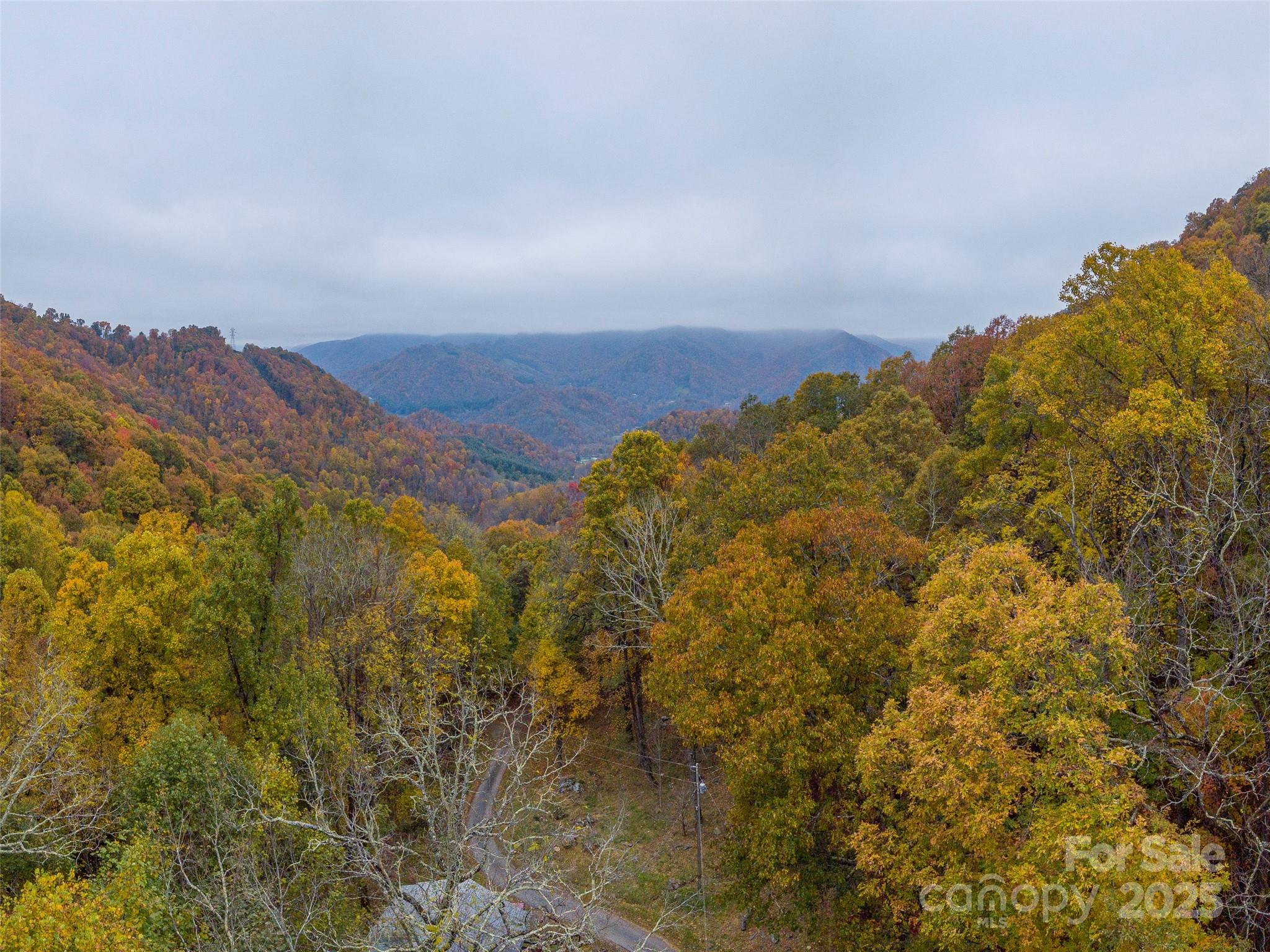 000 Sleepy Hollow Lane 14