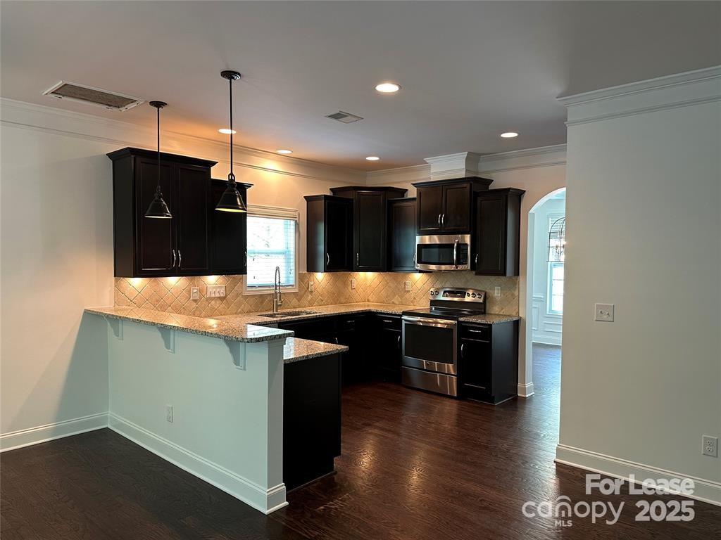 Riverdale - Residential Lease