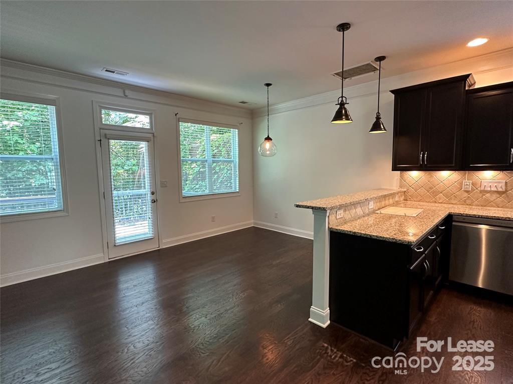 Riverdale - Residential Lease