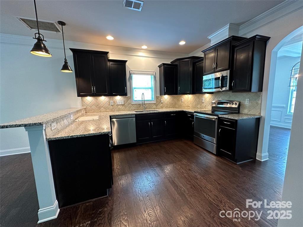 Riverdale - Residential Lease