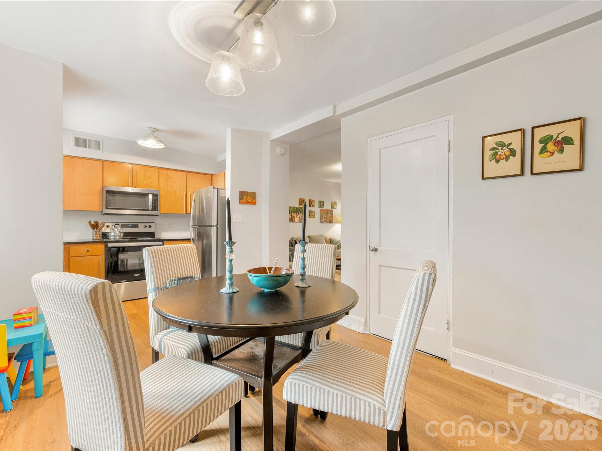 Elizabeth - Residential