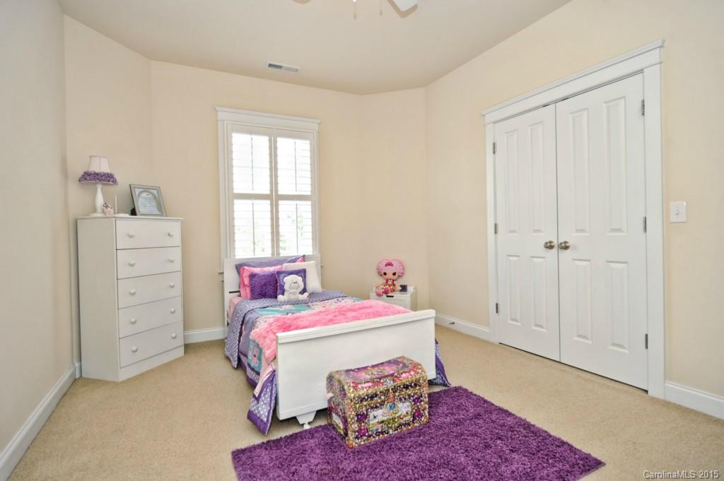 Lake Shore - Residential