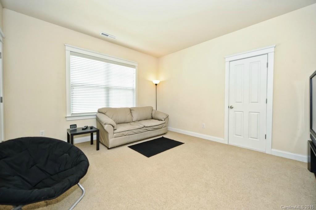 Lake Shore - Residential