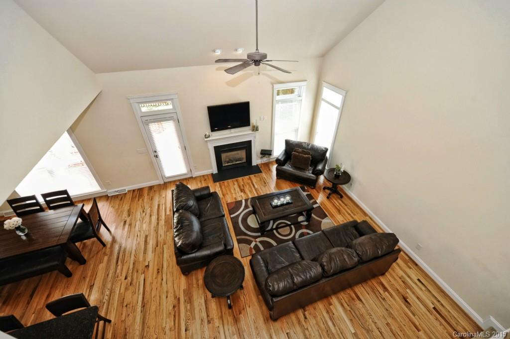 Lake Shore - Residential