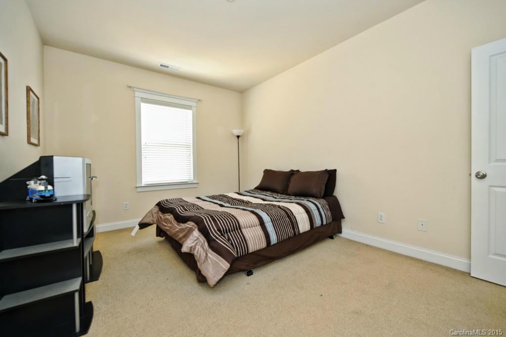 Lake Shore - Residential