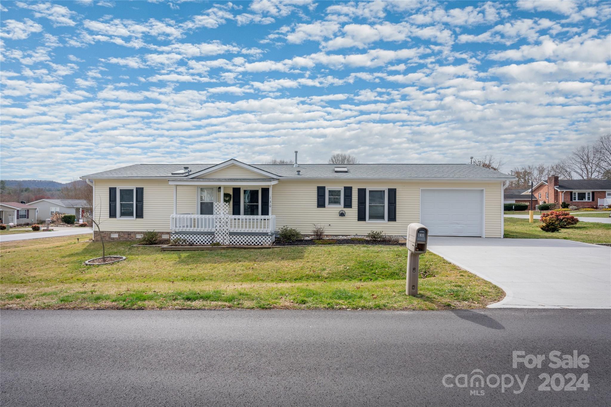 Riverwind - Residential