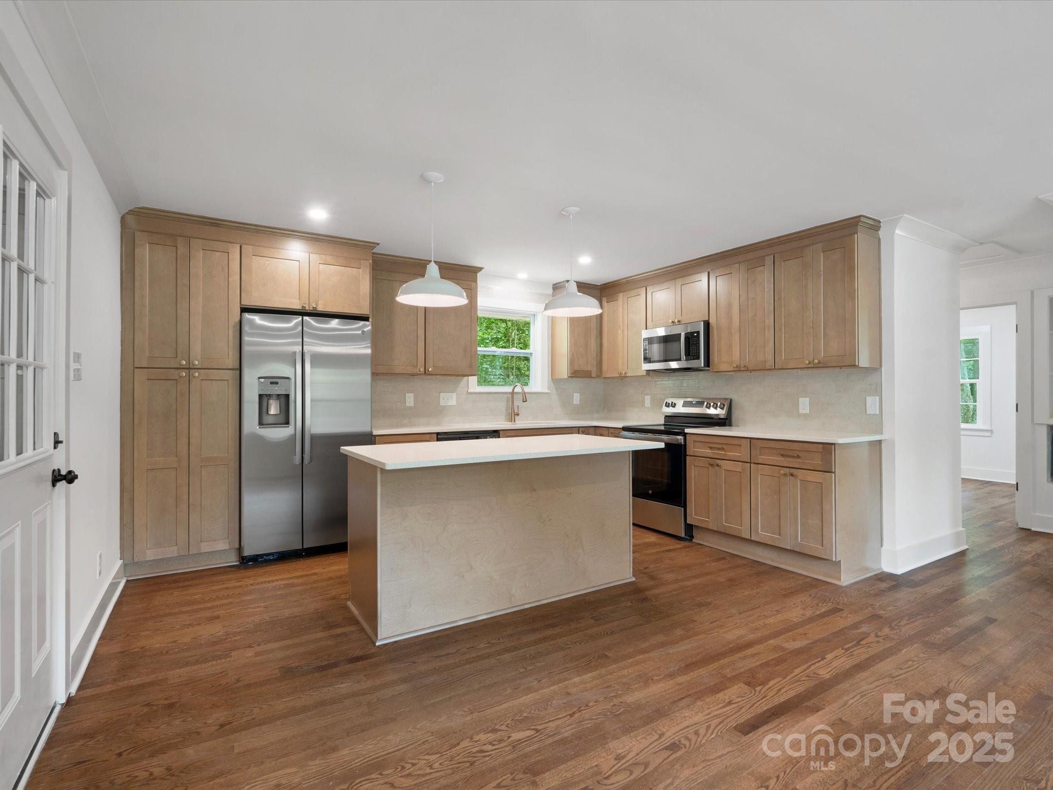 4126 Howie Circle