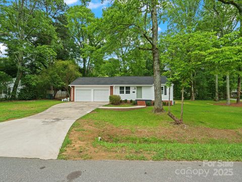 4126 Howie Circle Charlotte NC 28205