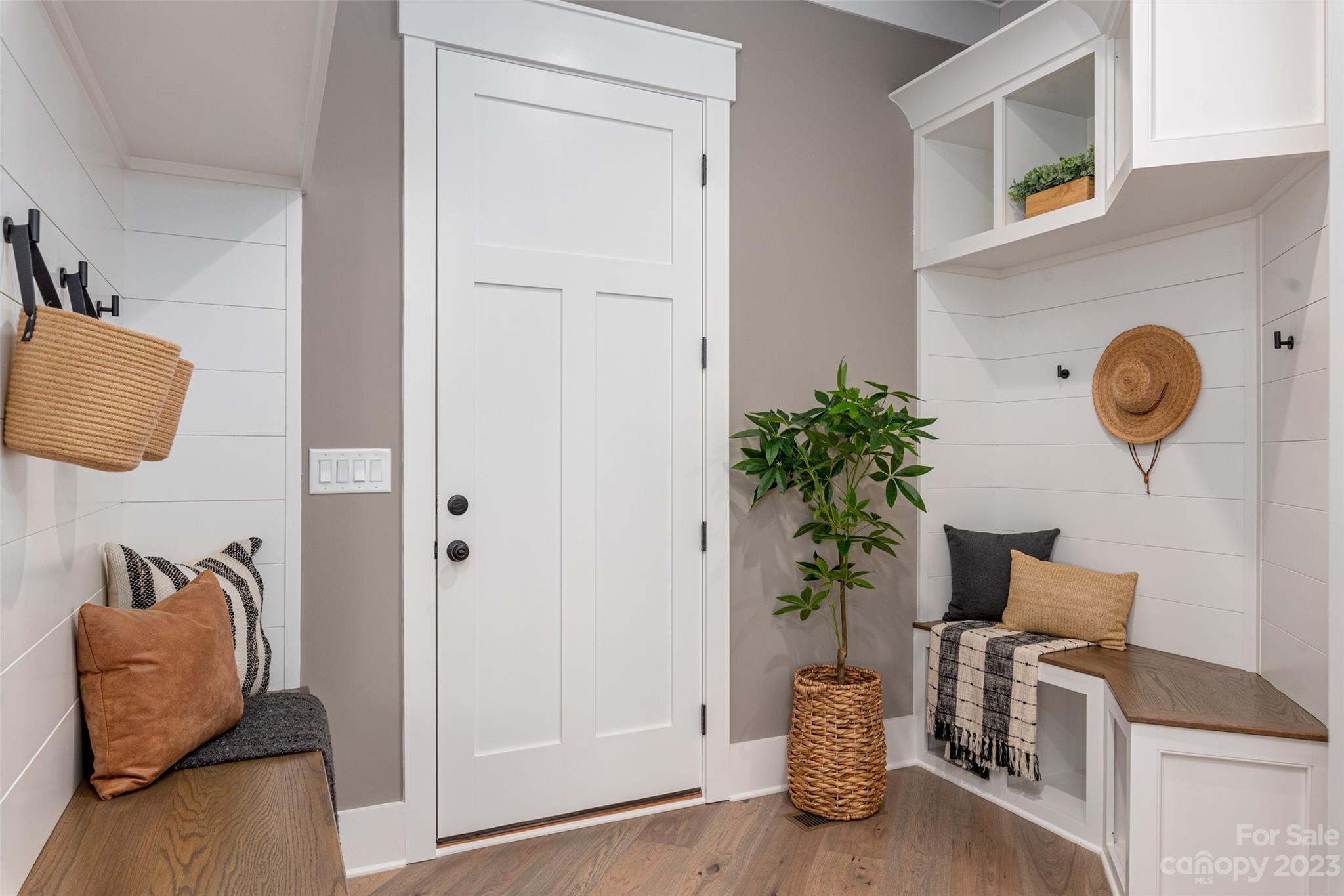 Pinnacle Ridge - Residential