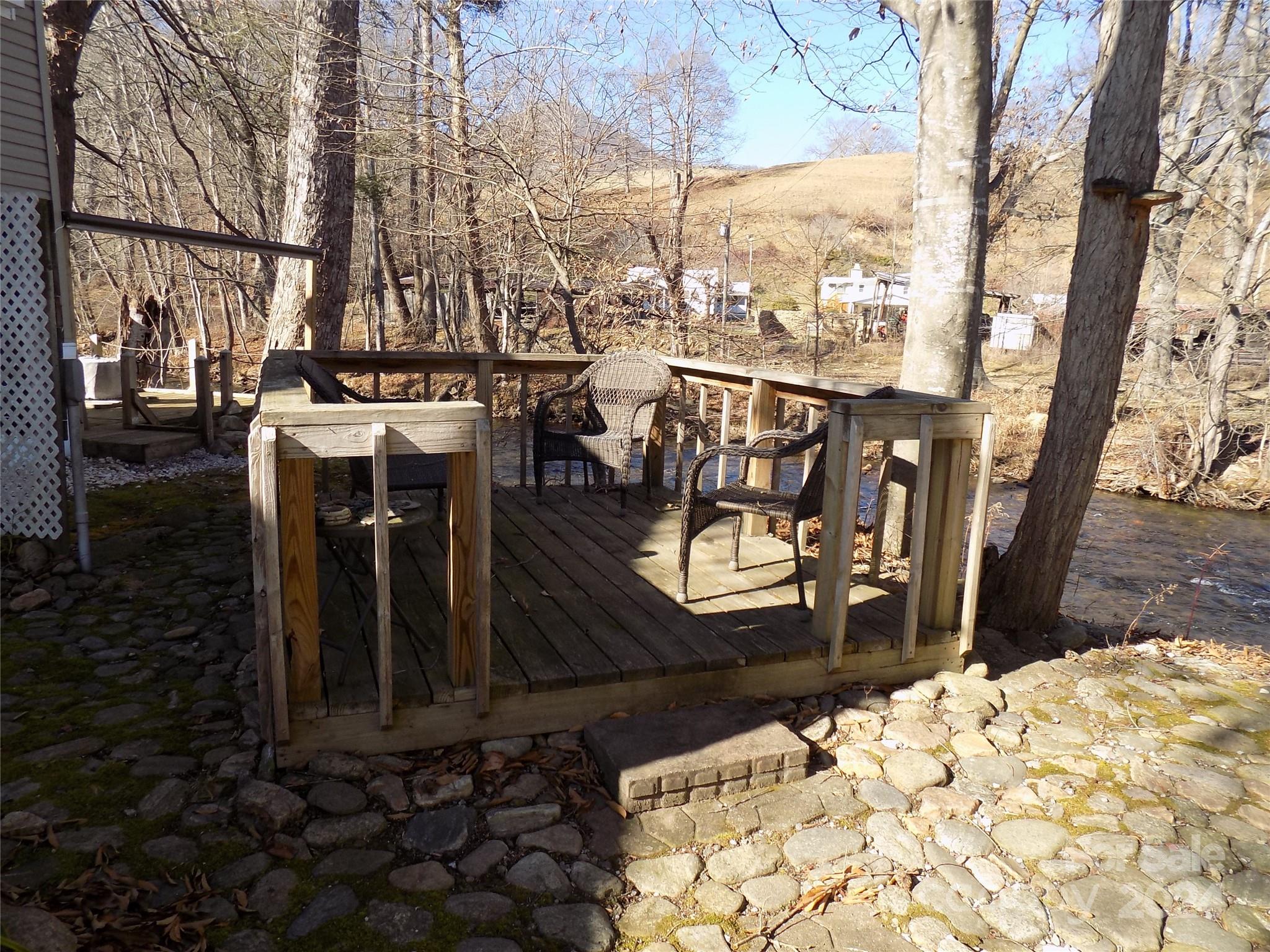 Dogwood Lakes - Residential