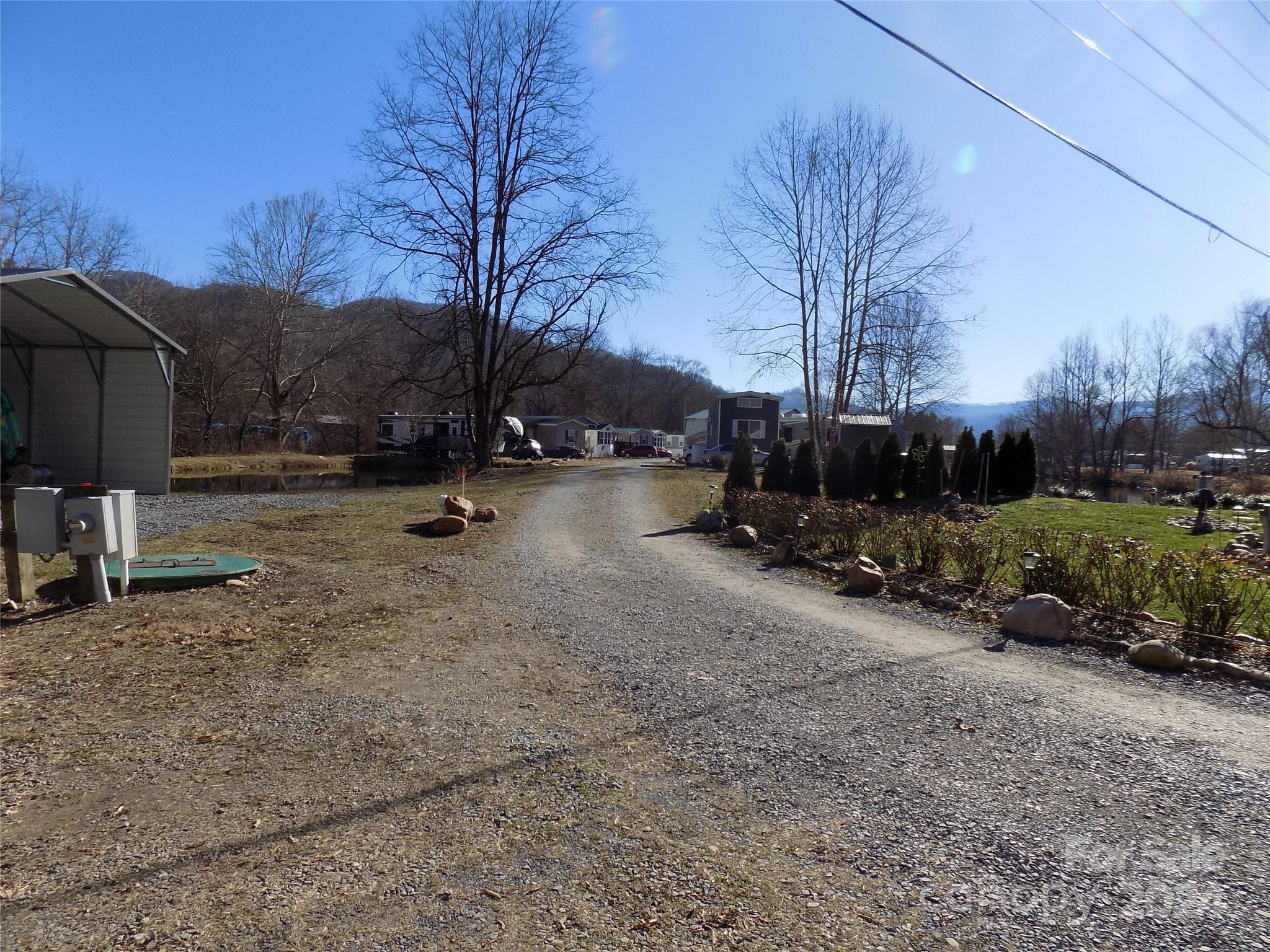 Dogwood Lakes - Residential