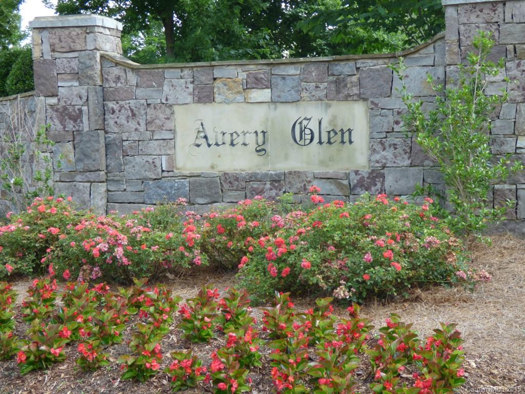 Avery Glen - Residential