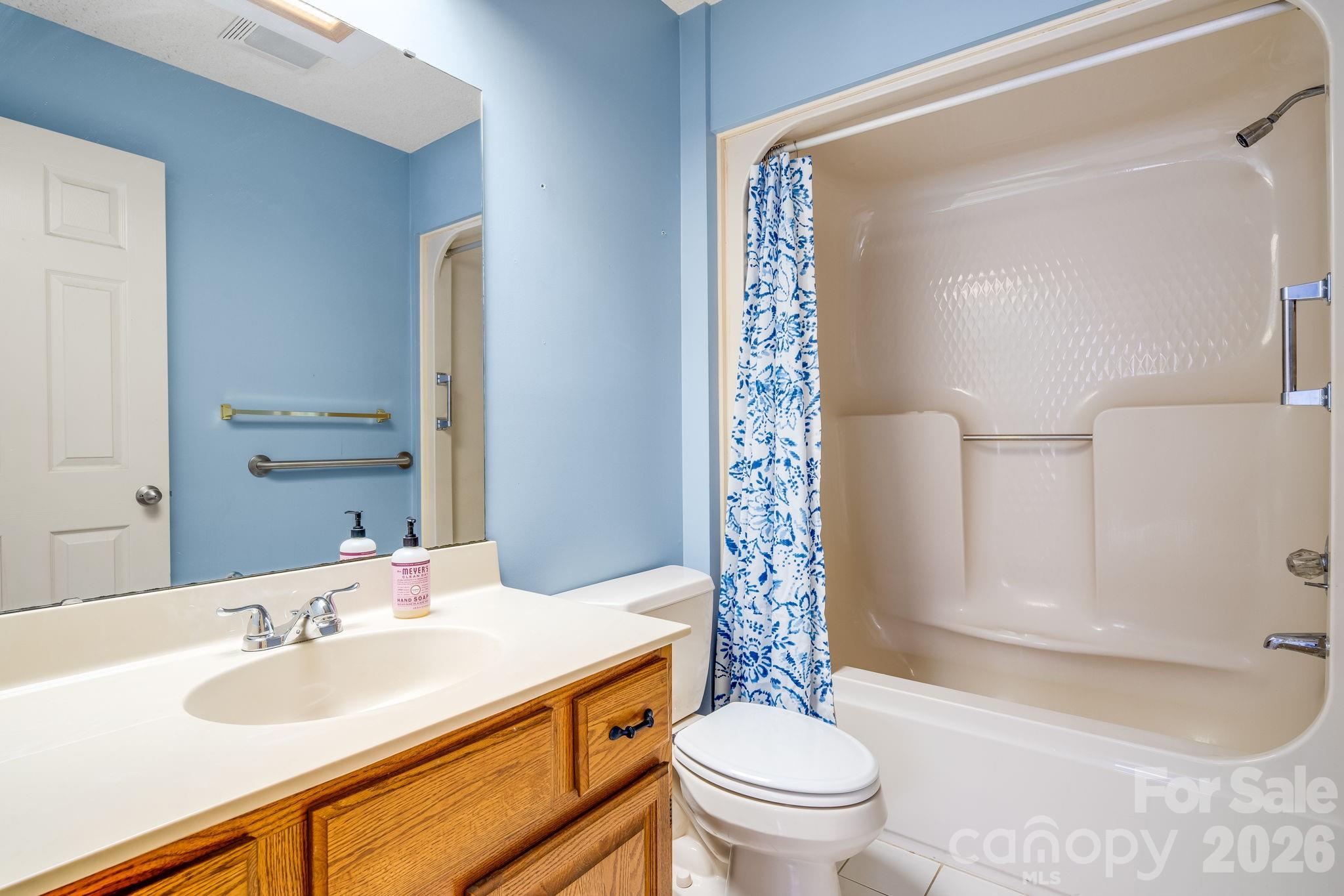 The Oaks - Residential