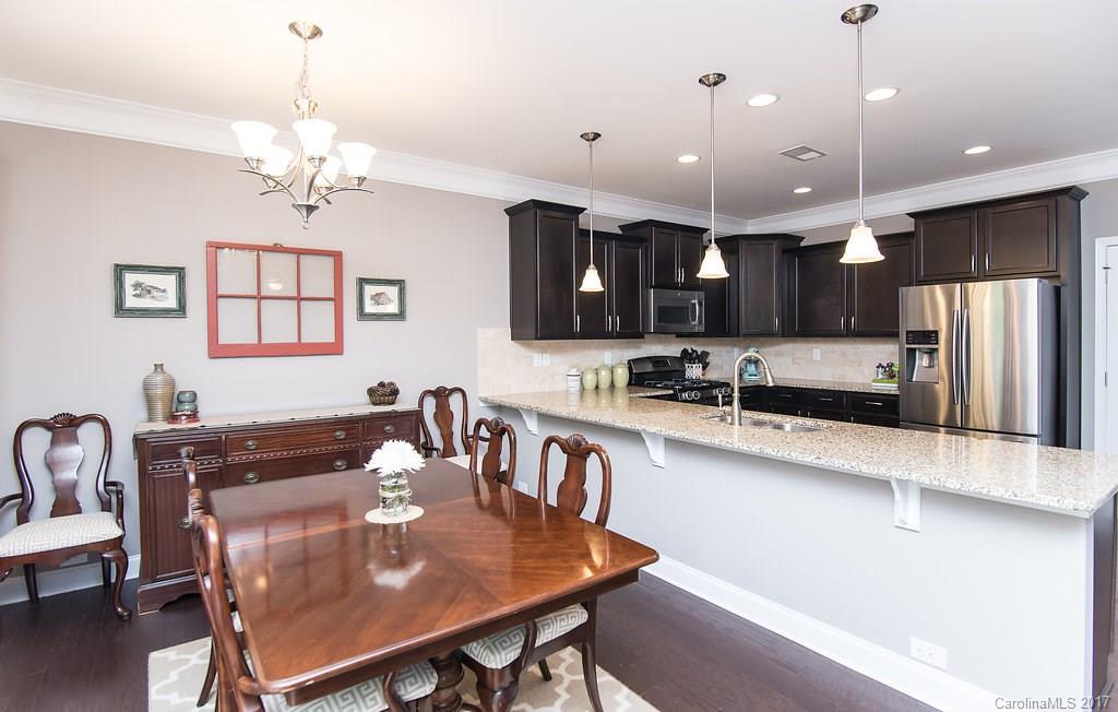 Lakebridge - Residential