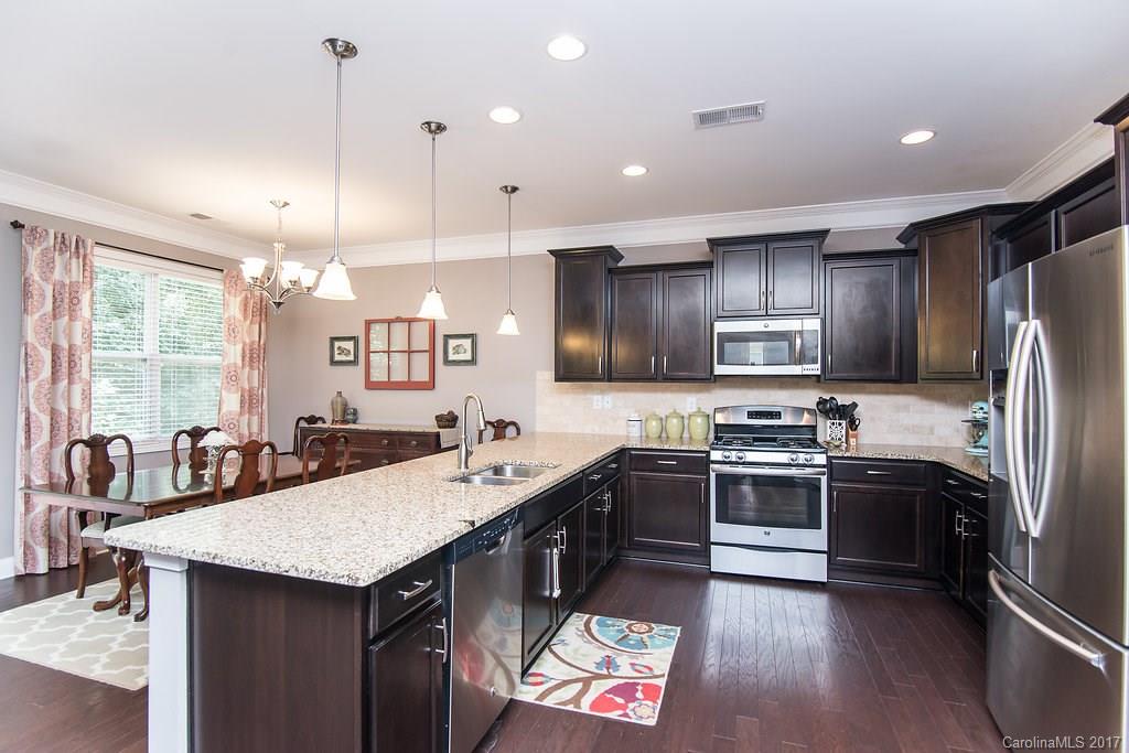 Lakebridge - Residential