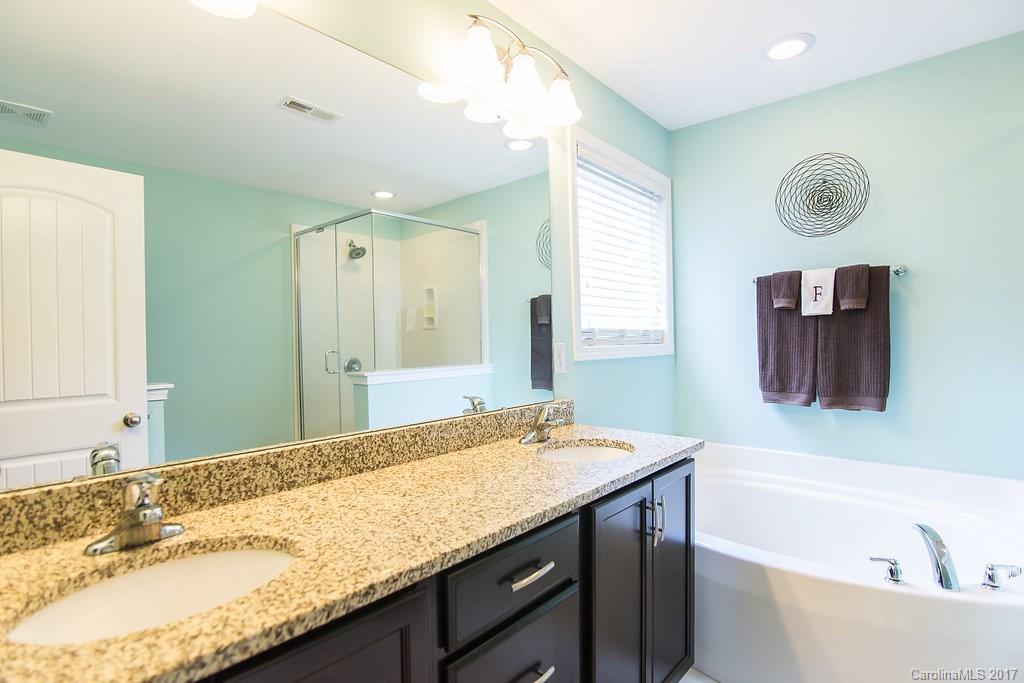 Lakebridge - Residential