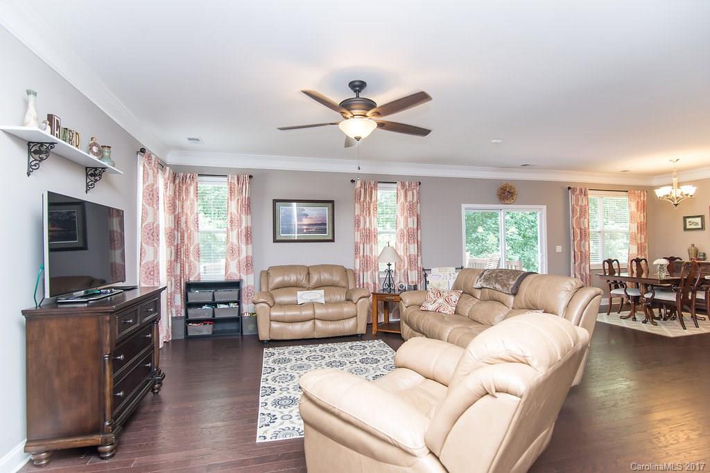 Lakebridge - Residential