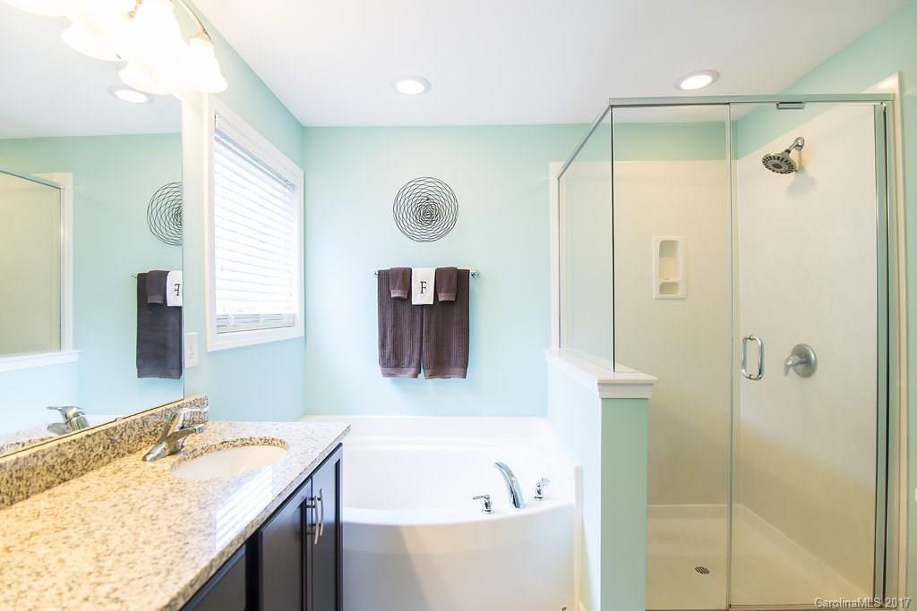 Lakebridge - Residential