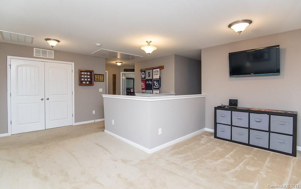 Lakebridge - Residential