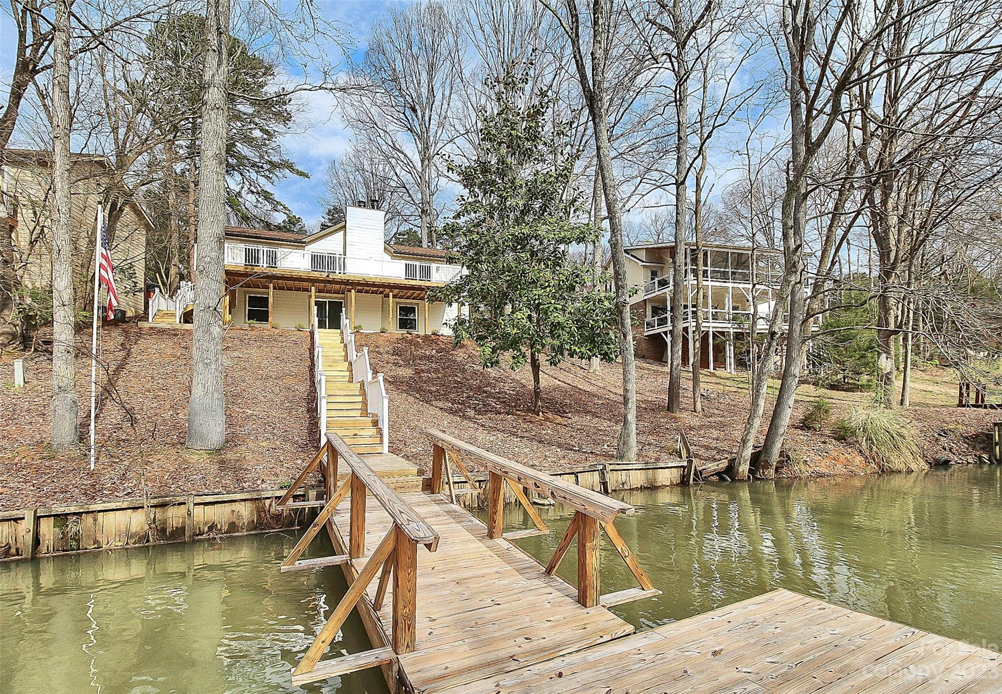 Tega Cay - Residential