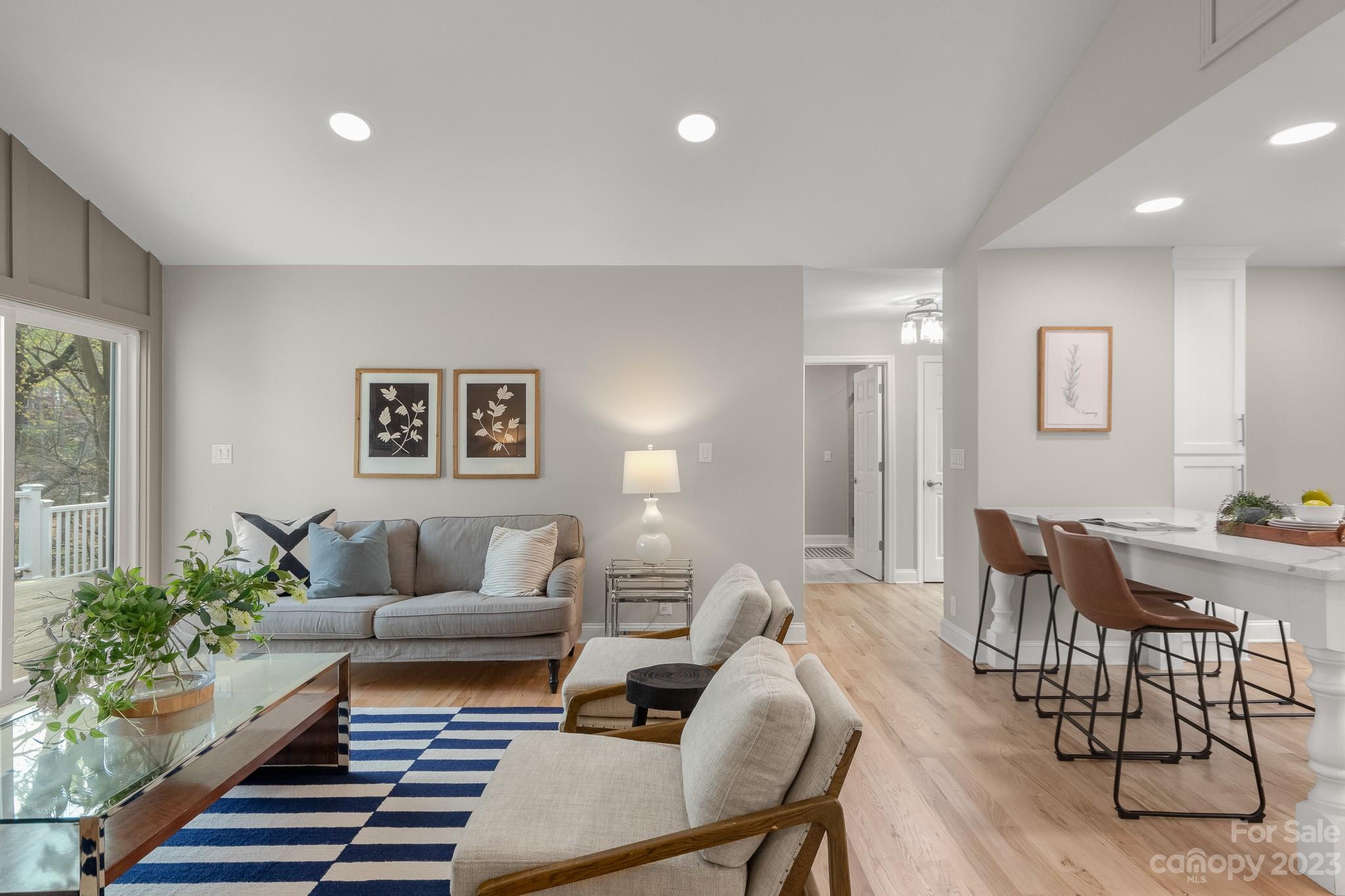 Tega Cay - Residential