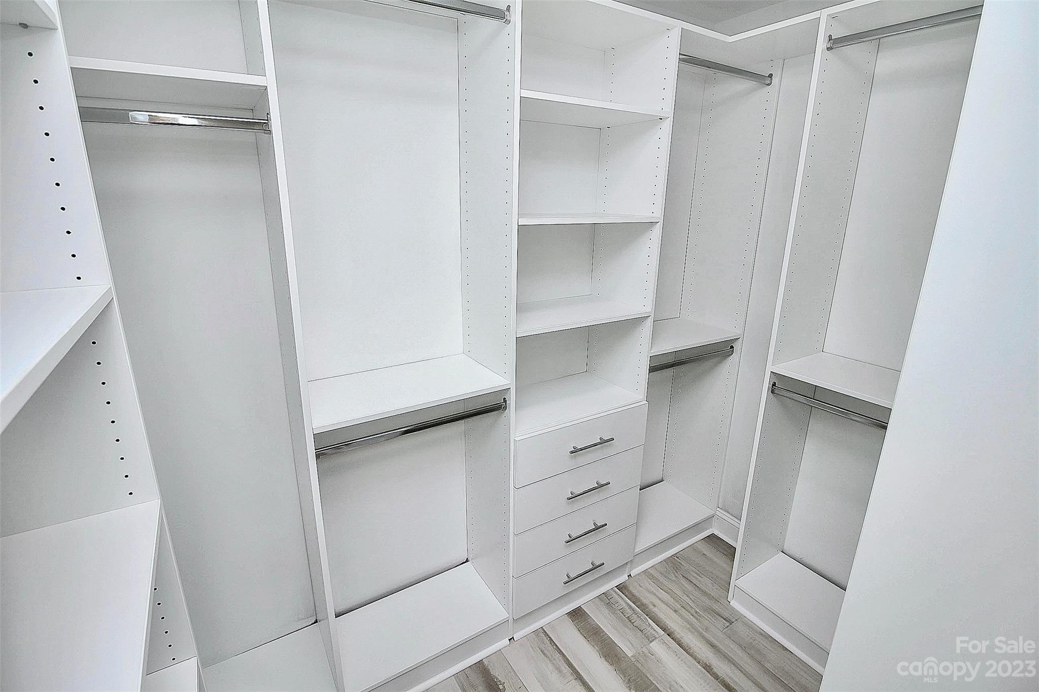 Tega Cay - Residential