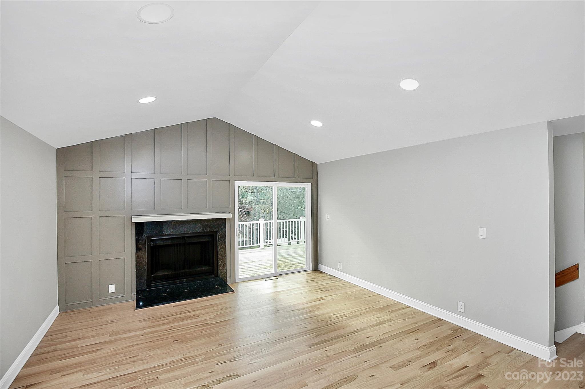 Tega Cay - Residential