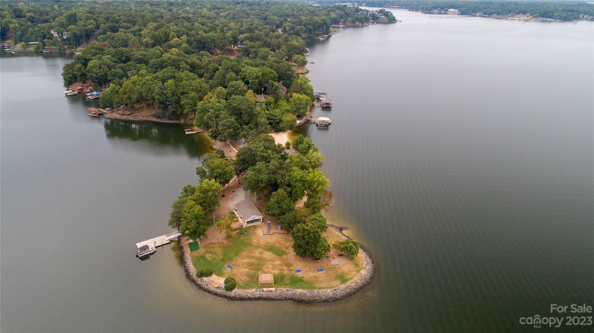 Tega Cay - Residential