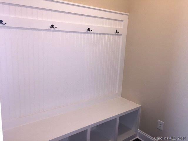 Lake Ridge - Residential