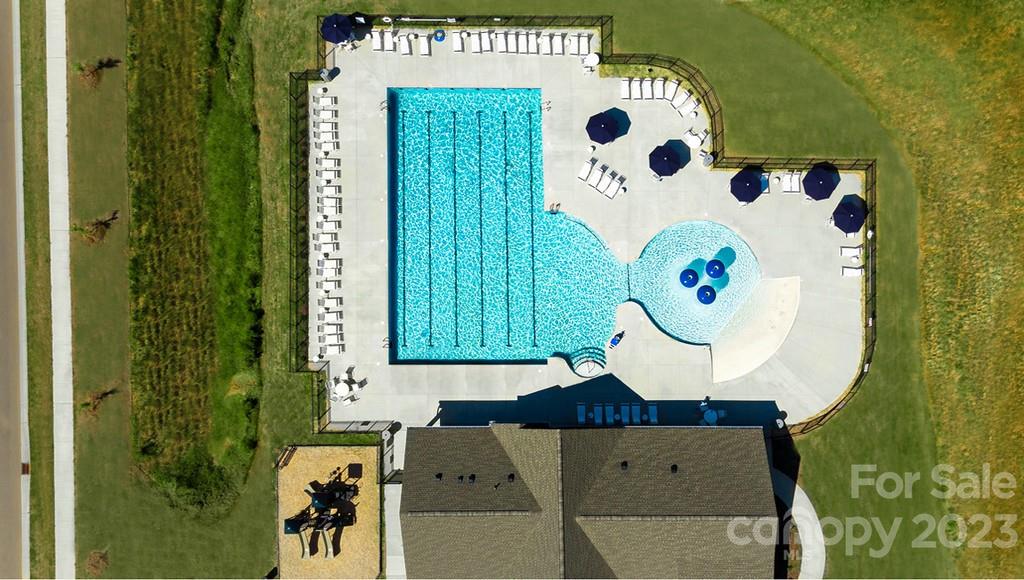 Falls Cove at Lake Norman - Residential