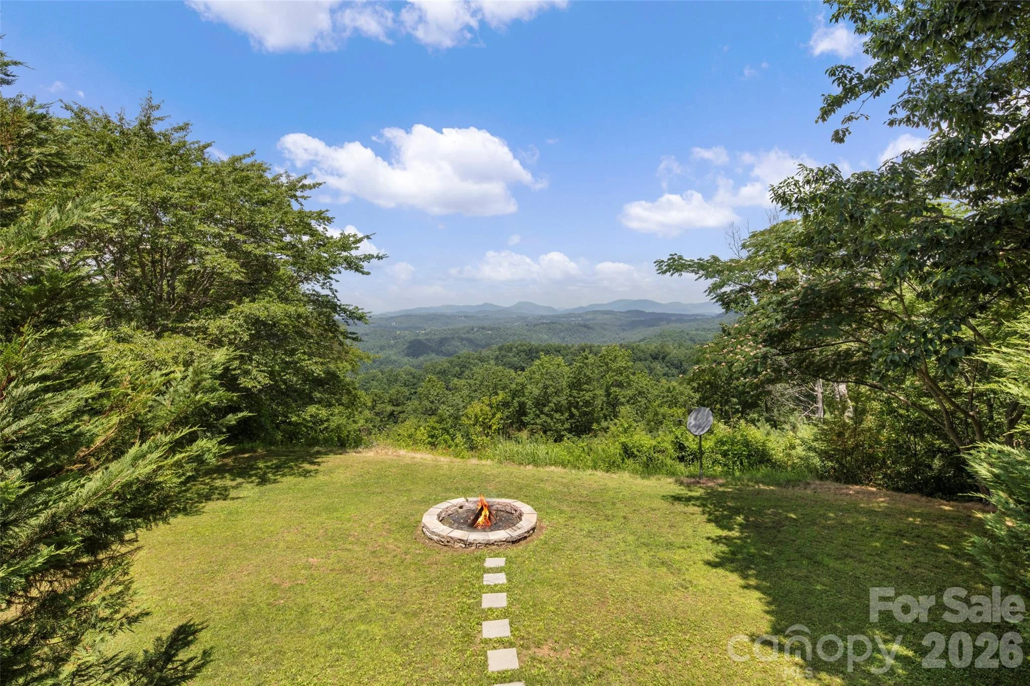 354 Boulder View Drive, Flat Rock, NC, 28731
