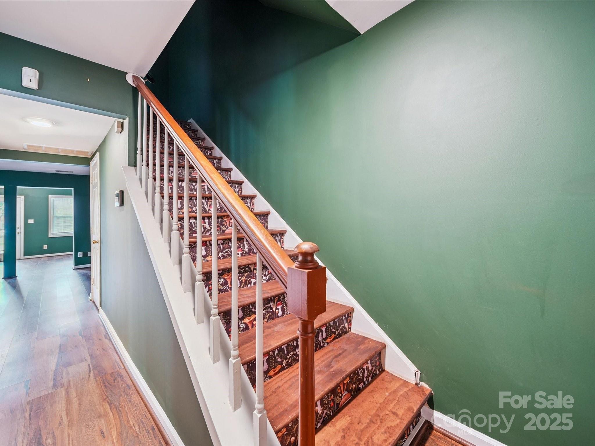 8436 Knights Bridge Road