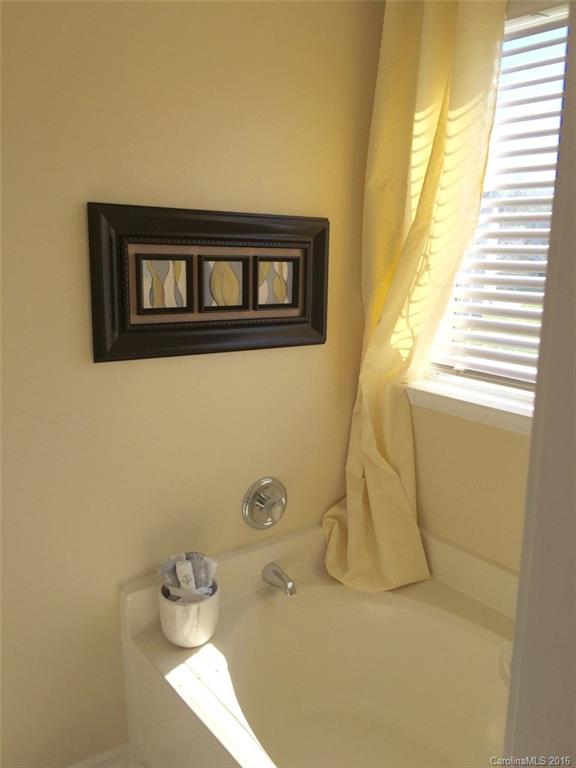 Sadler Ridge - Residential