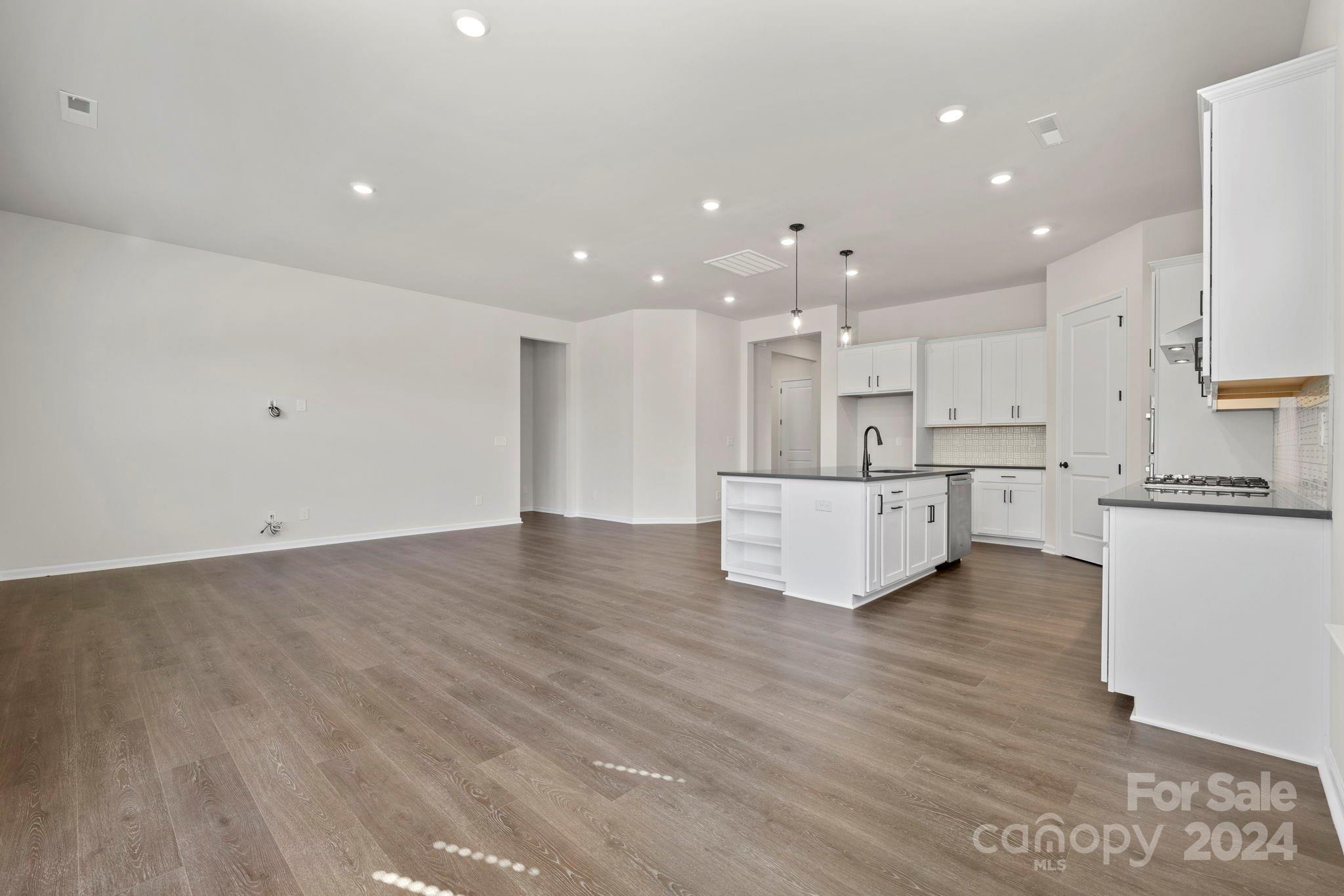 River Falls - Residential