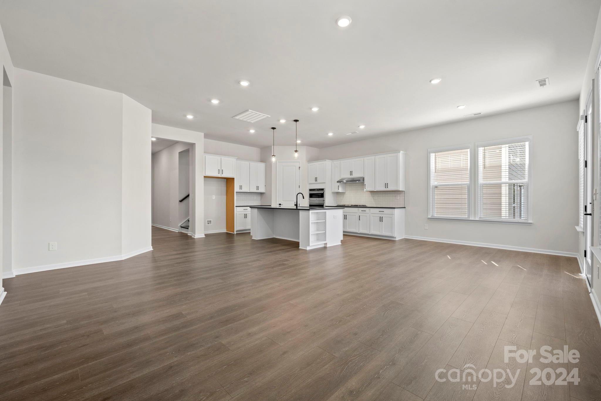 River Falls - Residential