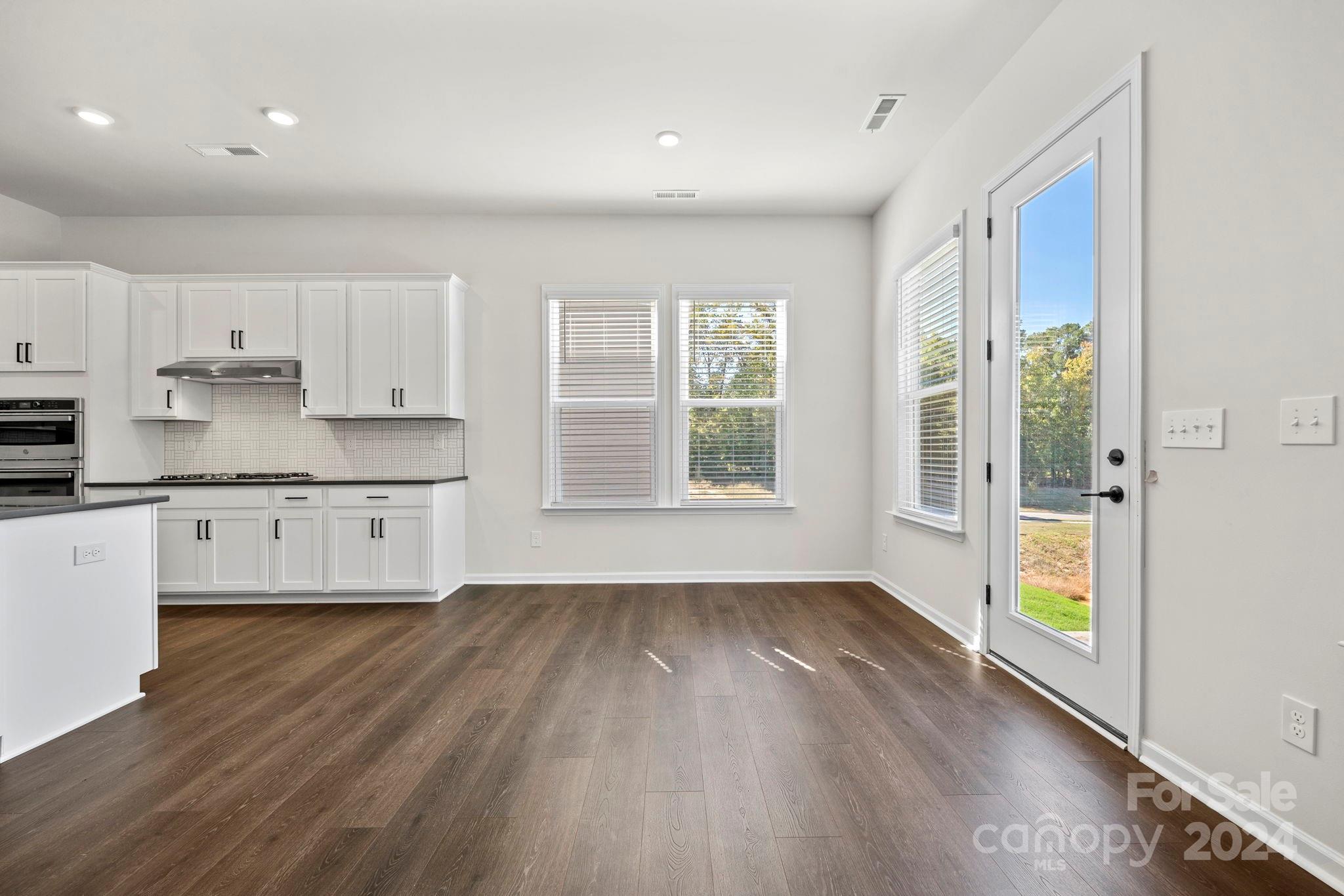 River Falls - Residential