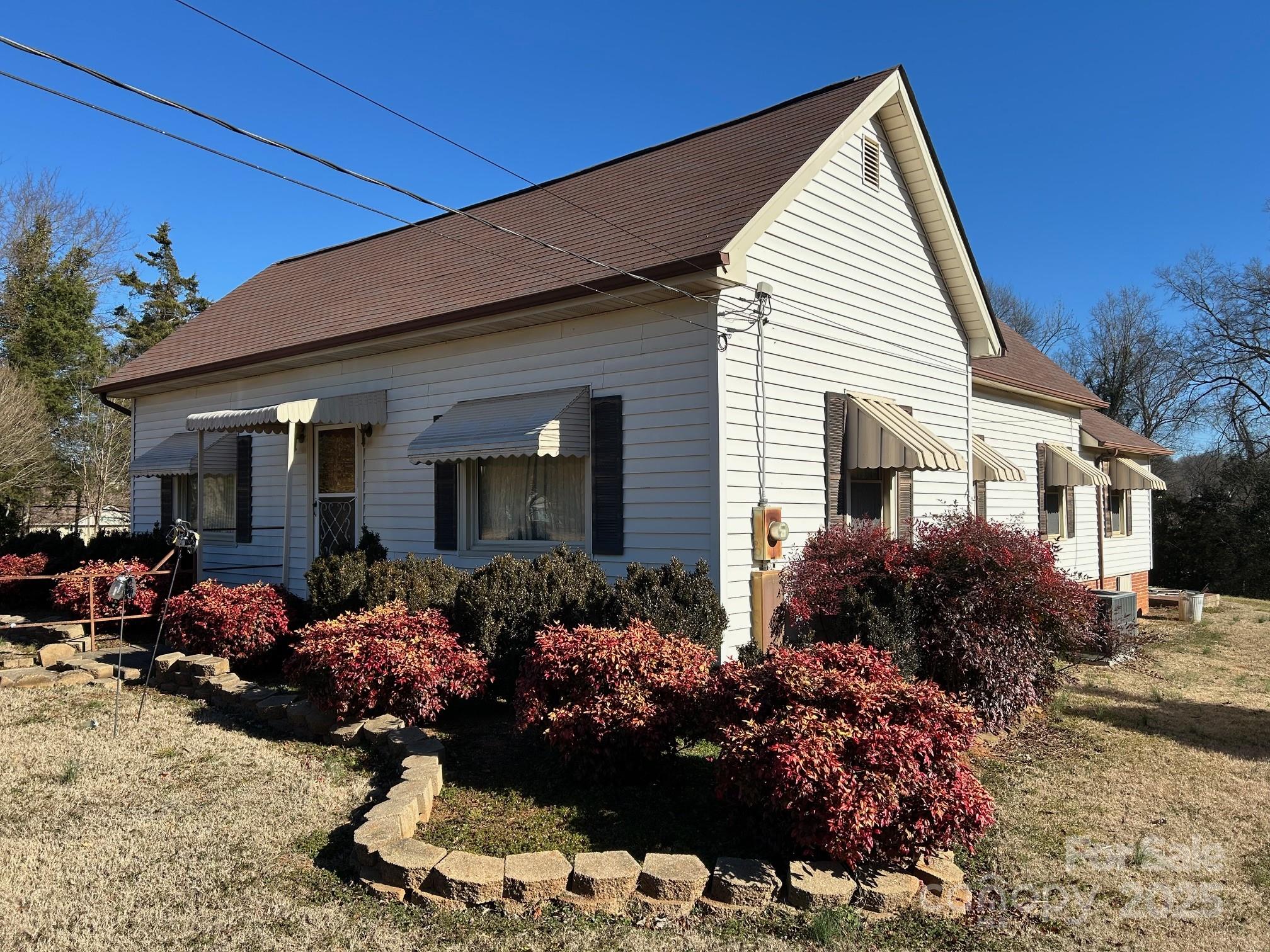 520 Central Drive NW