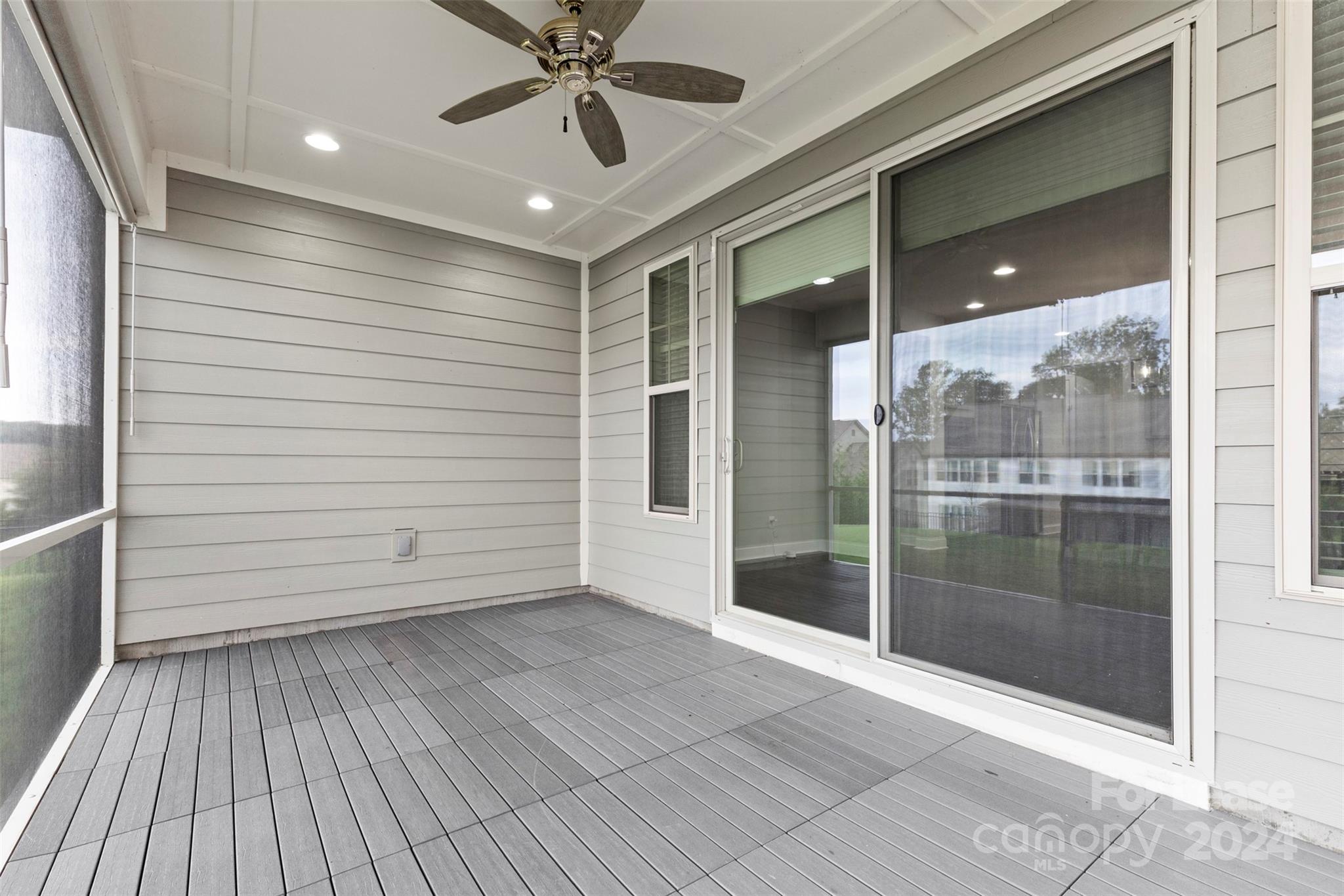 The Palisades - Residential Lease