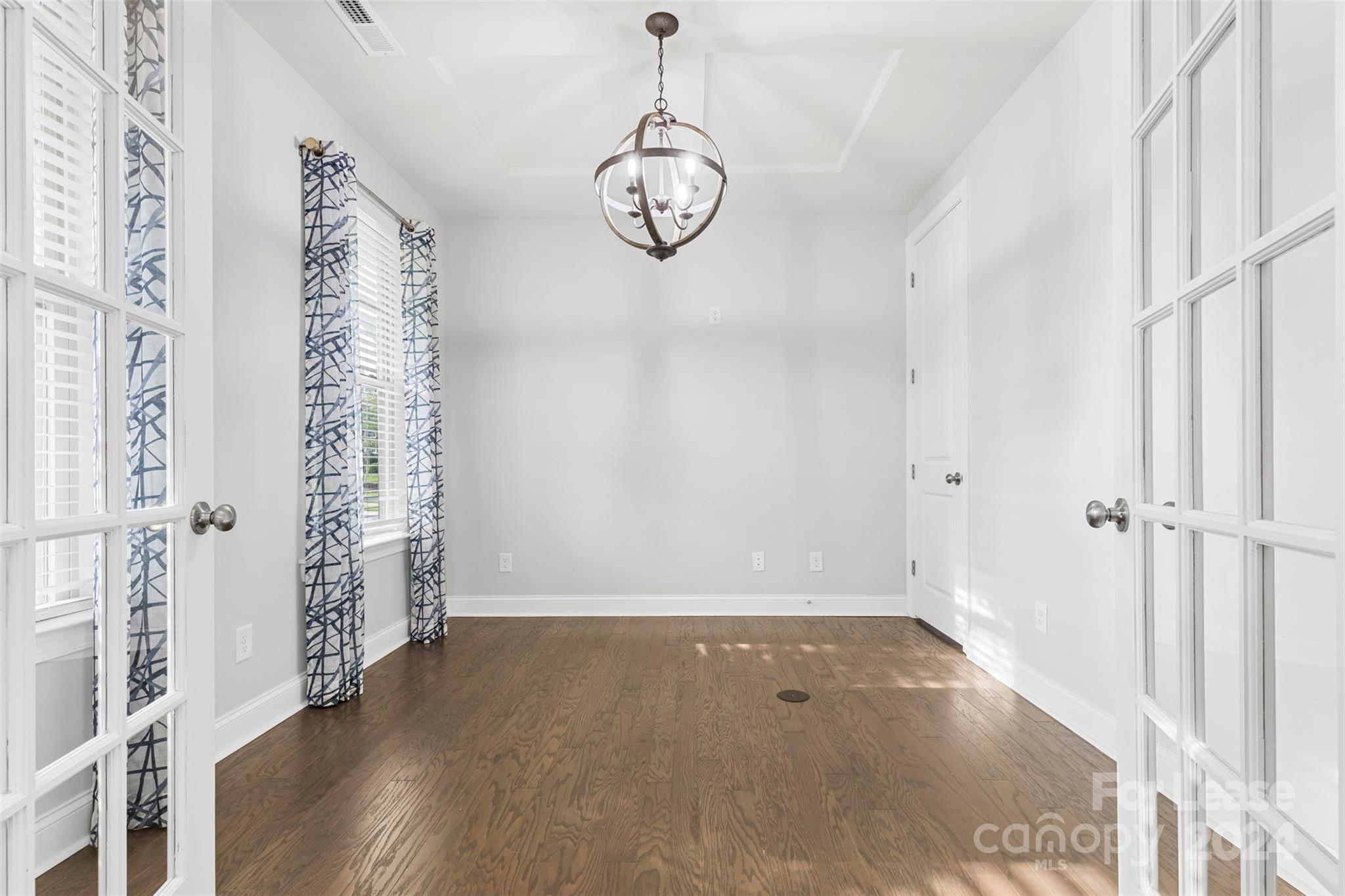 The Palisades - Residential Lease