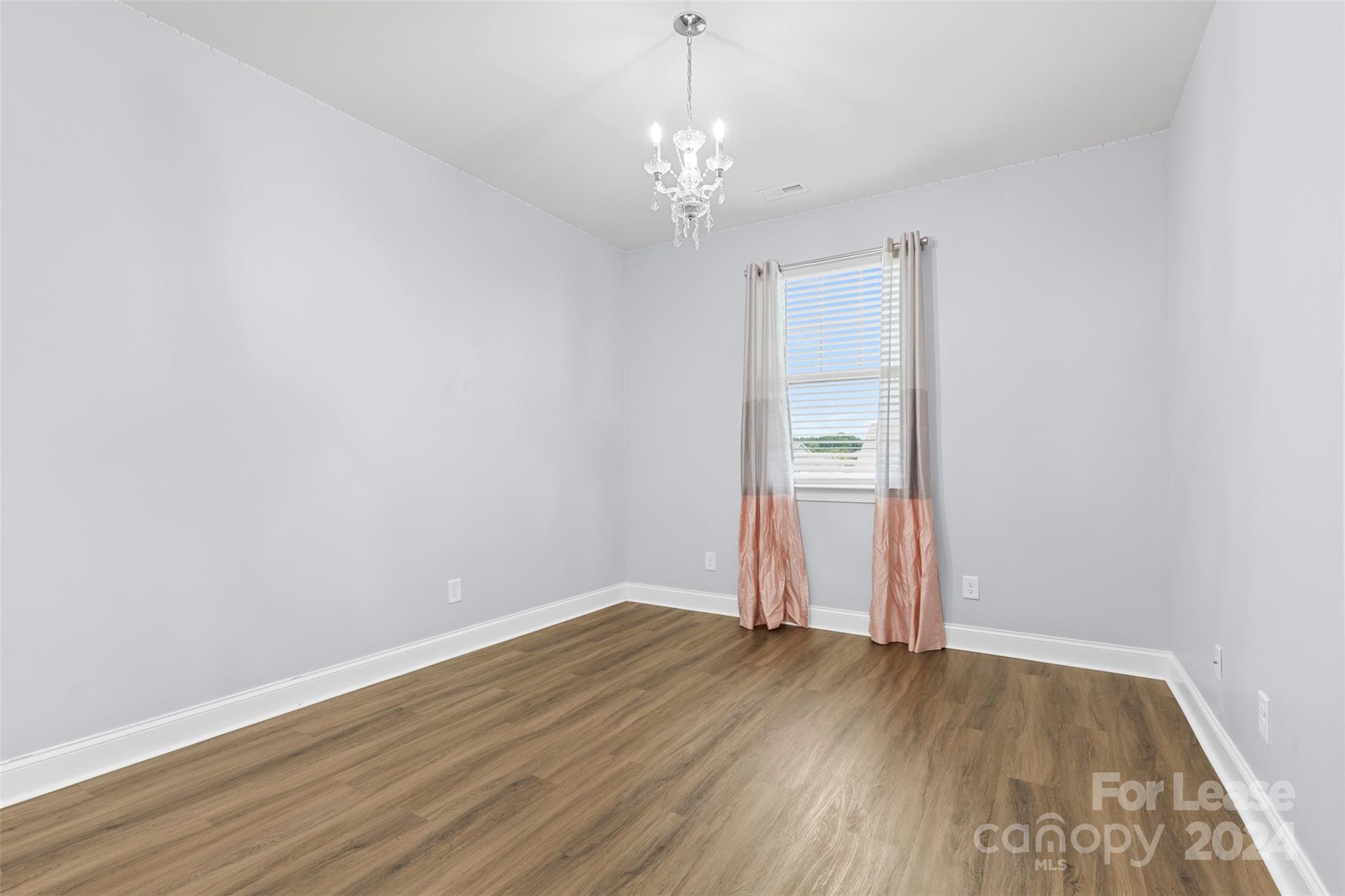 The Palisades - Residential Lease