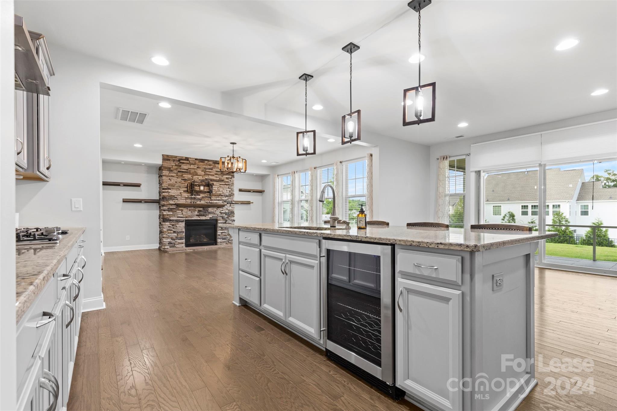 The Palisades - Residential Lease