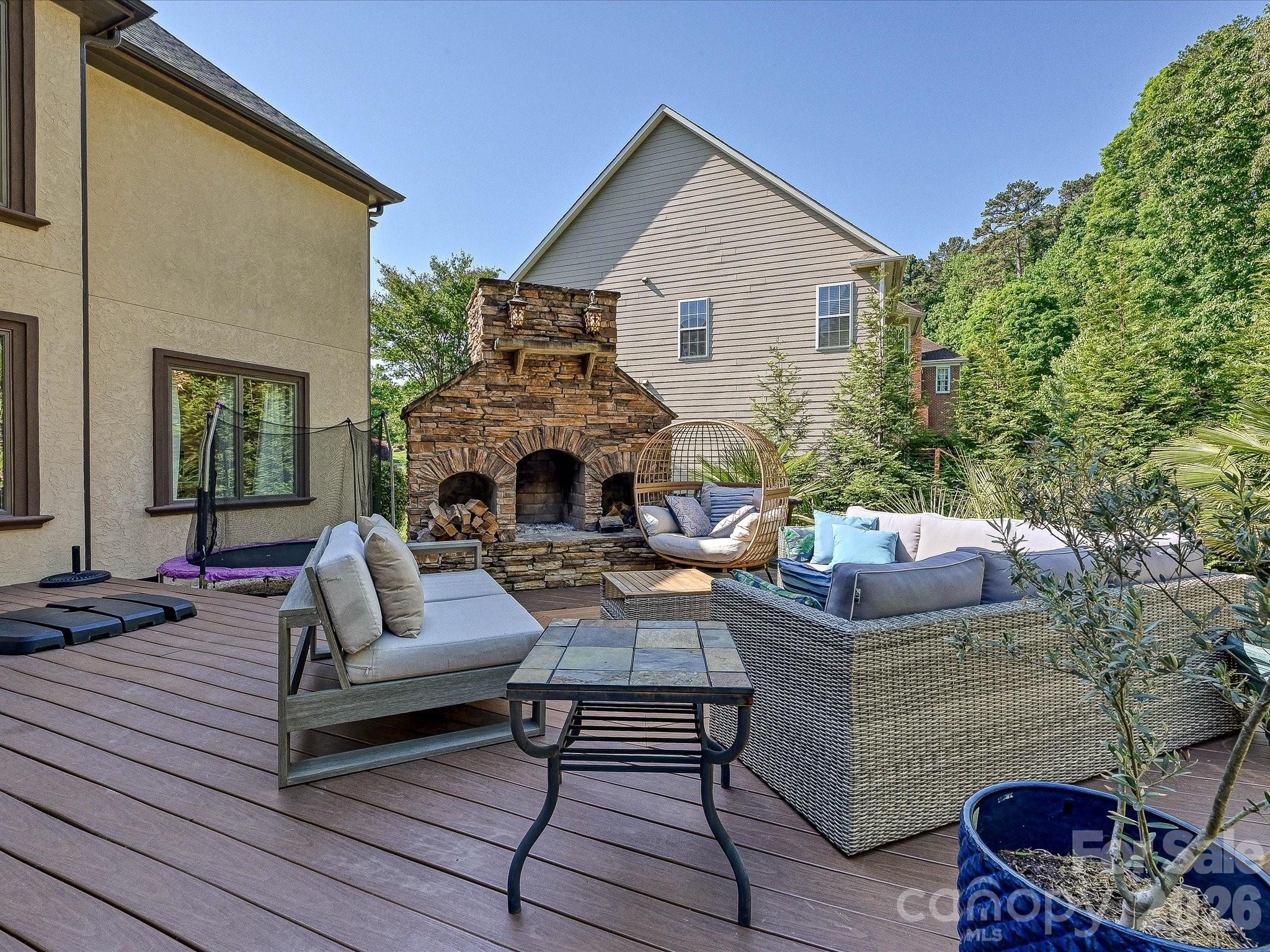 Crown Harbor - Residential